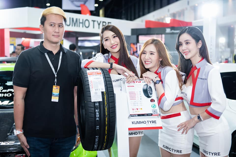 น้าแมนก็มา
 #ขอบคุณทุกท่านที่มาเยี่ยมชมบูธ Kumho Thailand
 Kumho in Bangkok Auto…