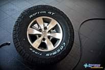 Toyota Fortuner แฟนเพจถึงรอบเปลี่ยนยาง จัดยาง COSMIS TIRE (265-70-16) Raptor AT …